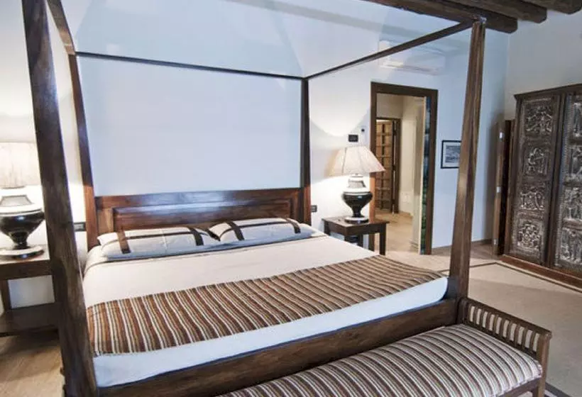 Venice Country Apartments