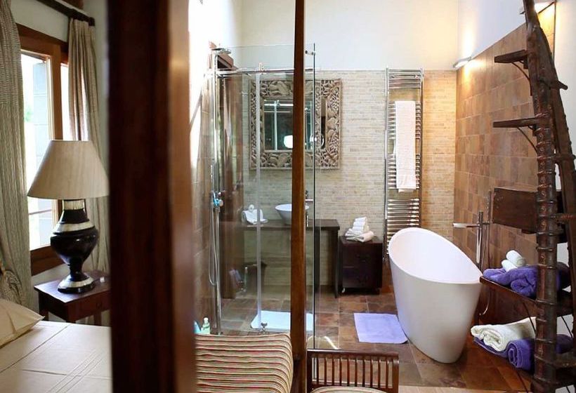 Venice Country Apartments