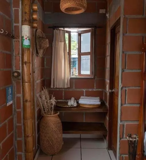 Retkeilymaja Katamaran