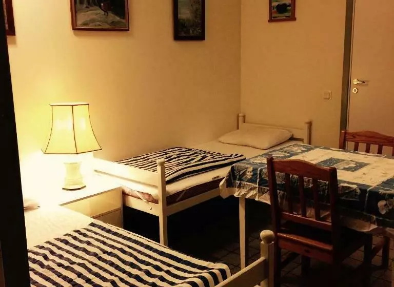 ユースホステル Kolmården Motel Apartments And Cottages