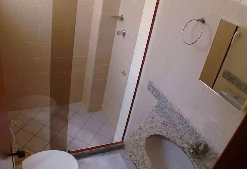 Retkeilymaja Pousada Requinte