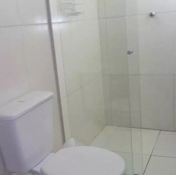 Retkeilymaja Pousada Requinte