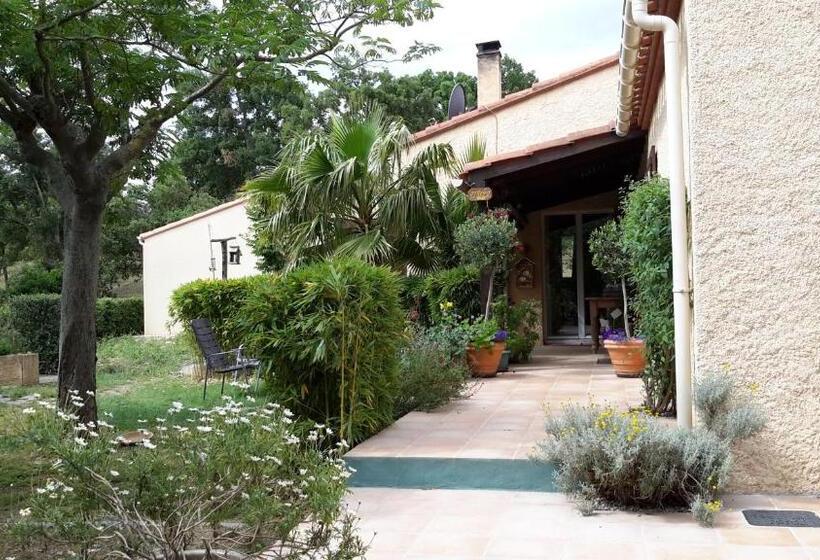 ベッドアンドブレックファースト La Pantoufle Verte