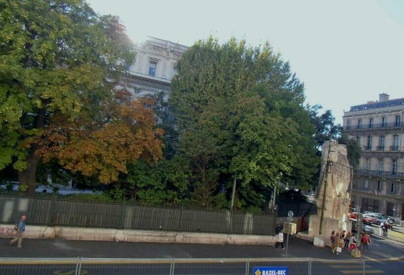 ホテル Alexandre 1er