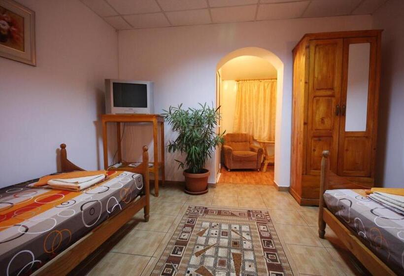 مُتل Il Capo Tour