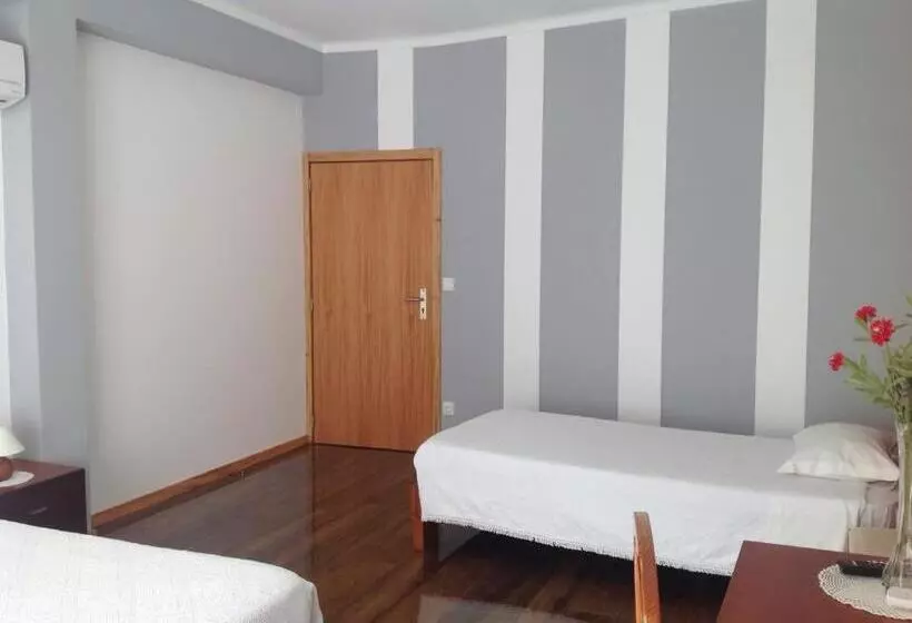 Majatalo Alojamento Costa Da Banga