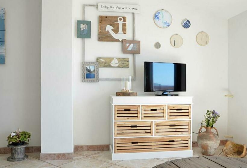 بنسيون Anemone Guest House