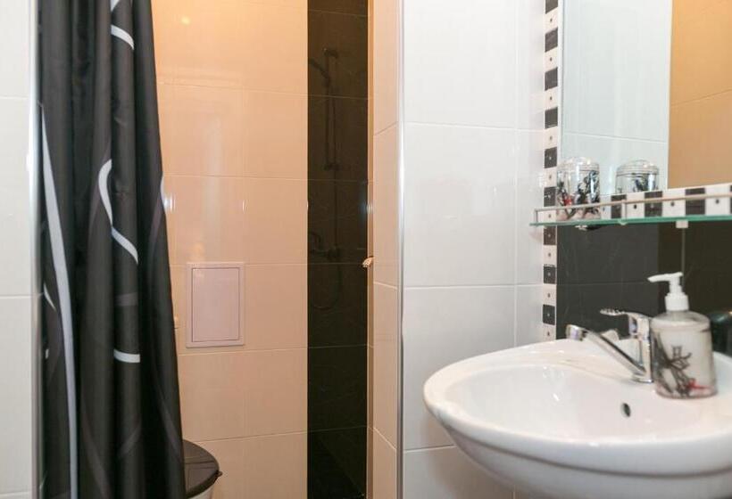 بنسيون Guest Rooms Tivona