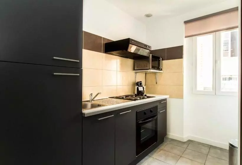 Florella Achard Residence