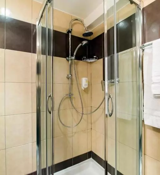 Florella Achard Residence