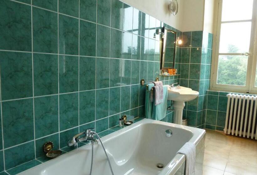 فندق Château De Saint Augustin