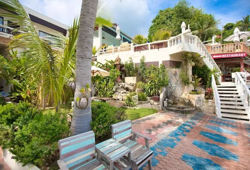 Hotel Crystal Bay Beach Resort