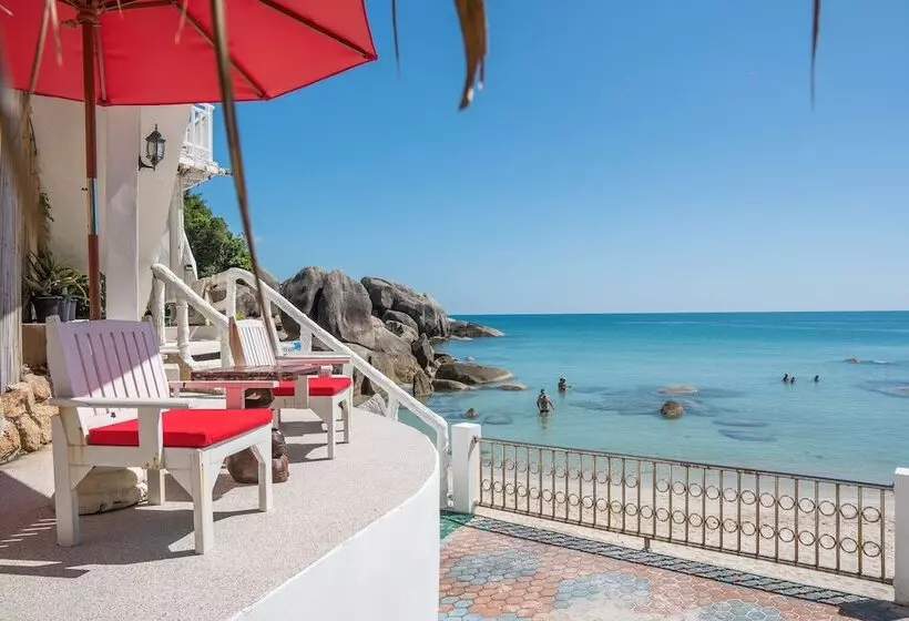 Hotel Crystal Bay Beach Resort