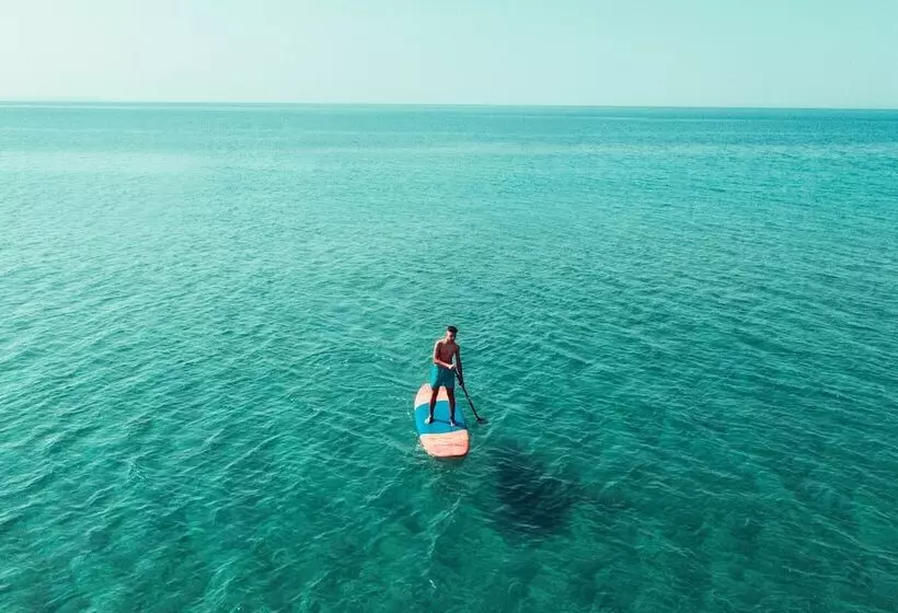 Hotel Crystal Bay Beach Resort