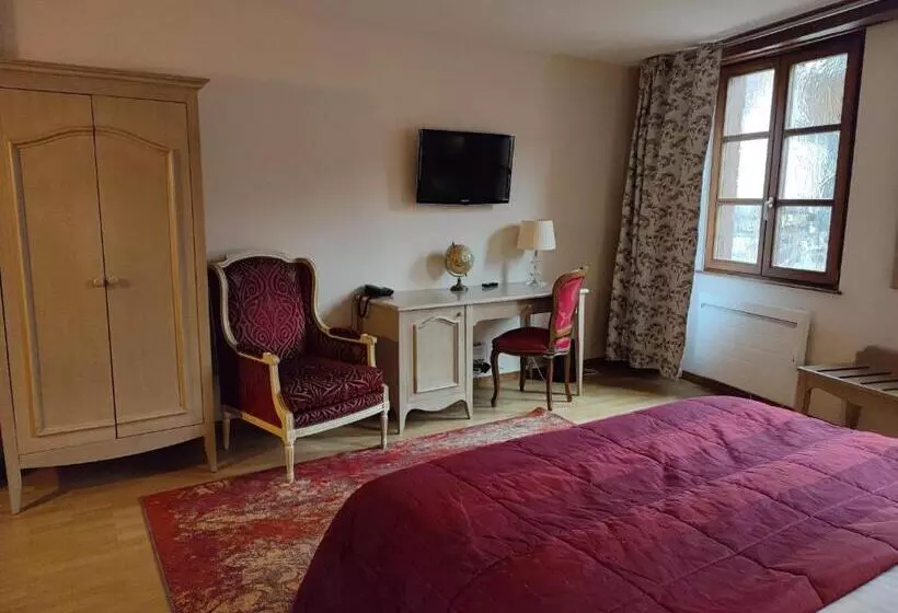 هتل Hôtel Au Lion