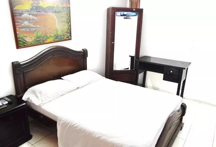 فندق Interamericano