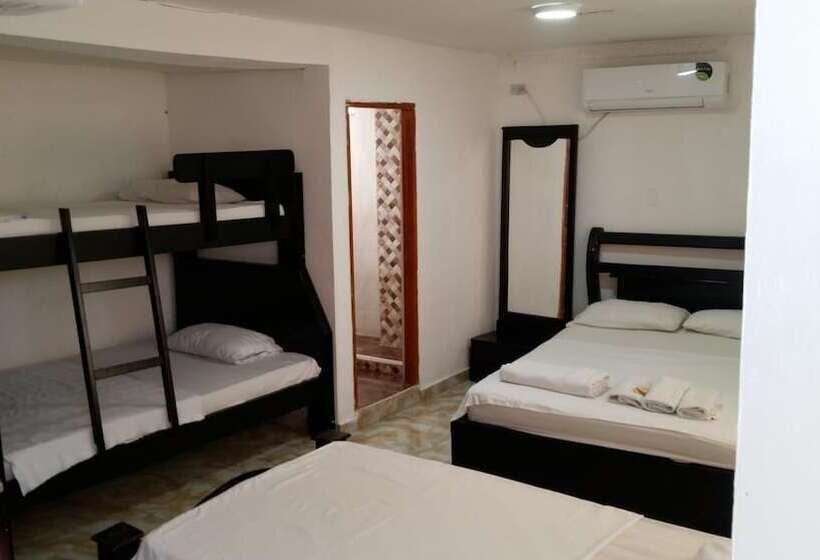 هتل Interamericano