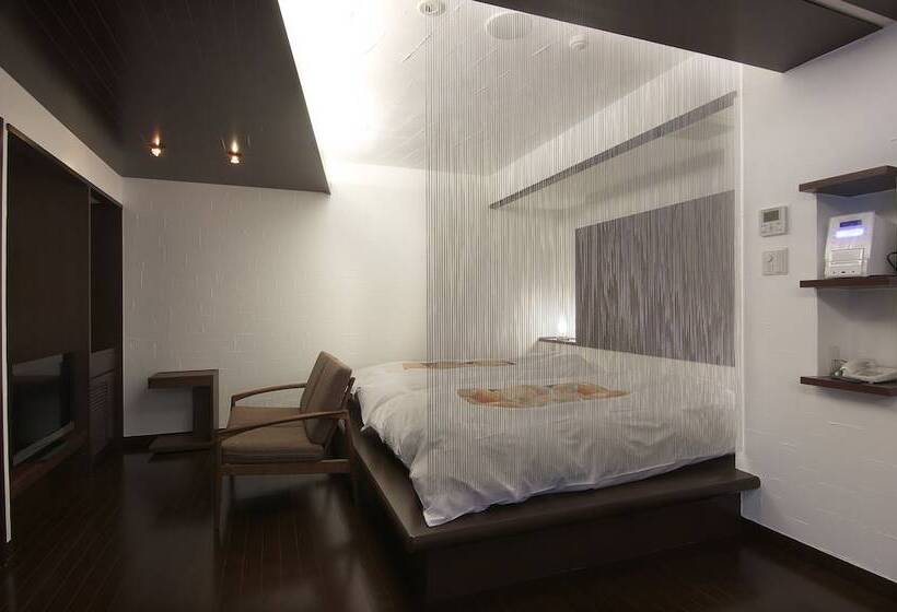 בית מלון כפרי Koduchi No Yado Tsurukamedaikichi