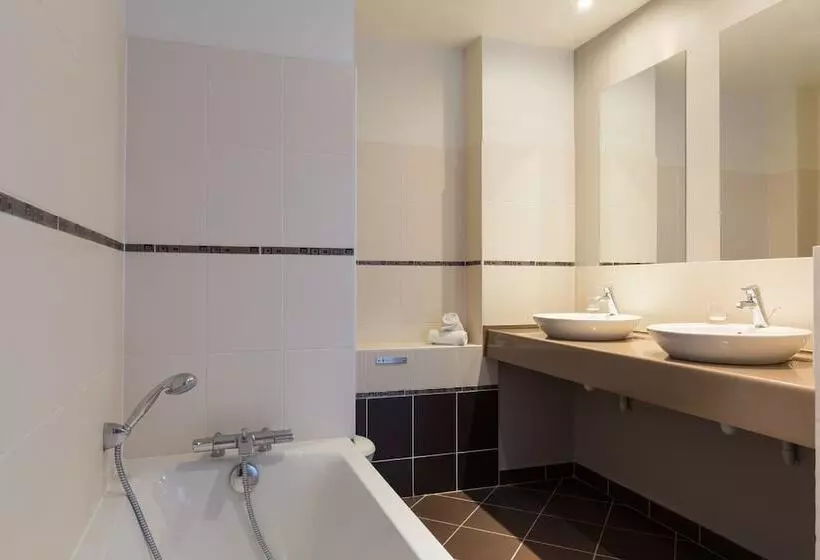 酒店 La Ferme Des Mares, Demeures & Châteaux