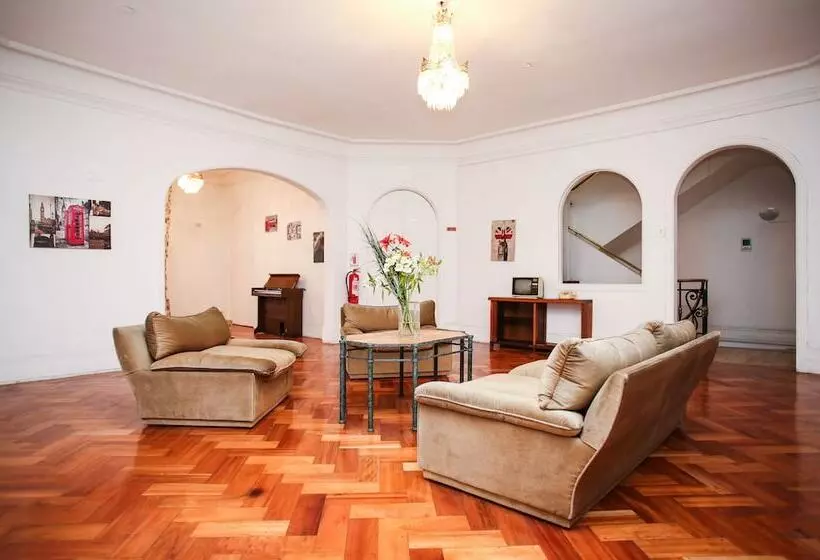 בית מלון כפרי Plaza Londres