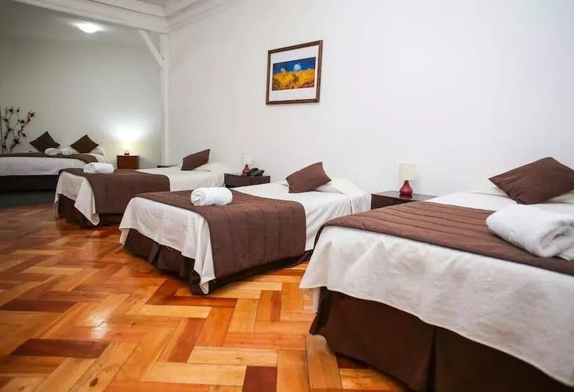 בית מלון כפרי Plaza Londres