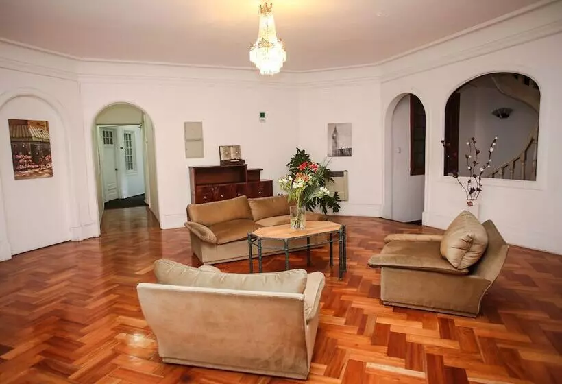 בית מלון כפרי Plaza Londres