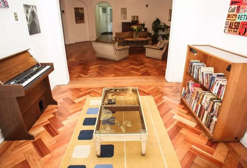 בית מלון כפרי Plaza Londres