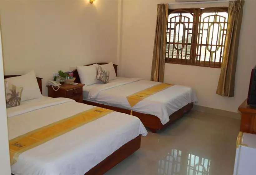 Отель Raksmey Vimeansour