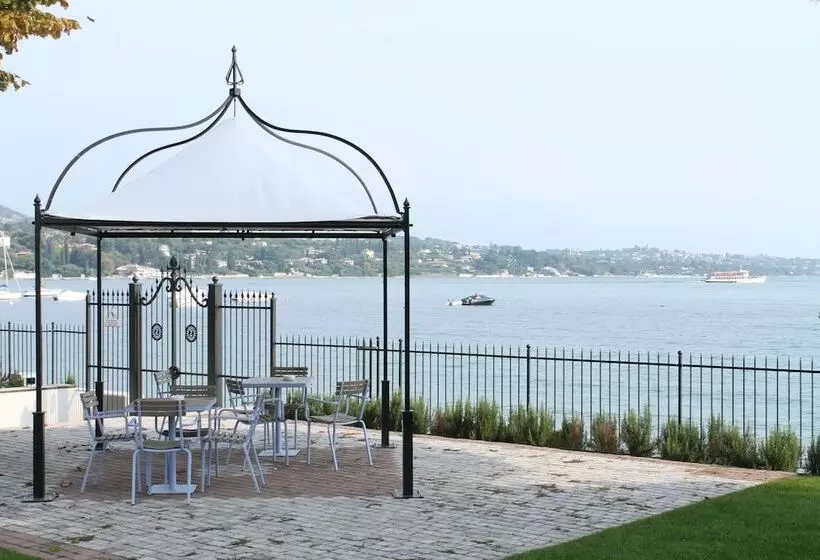 Отель Splendido Bay Luxury Spa Resort