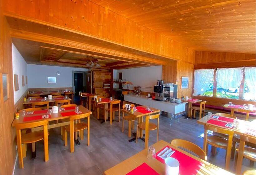 בית מלון כפרי Sternen