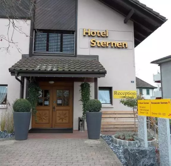 בית מלון כפרי Sternen