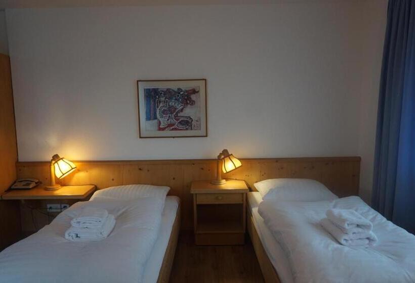 בית מלון כפרי Sternen