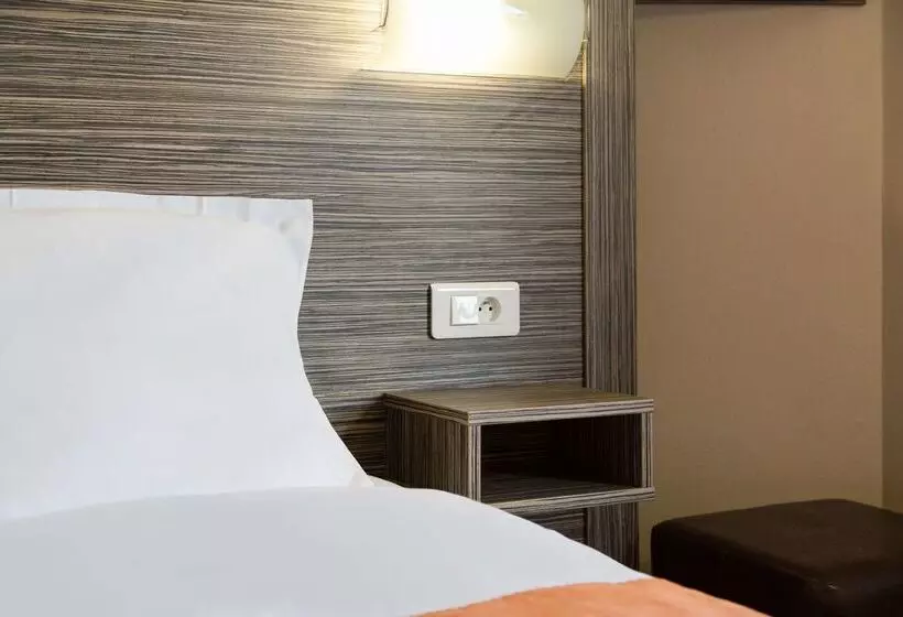 酒店 The Originals City, Hôtel L  Acropole, Saintetienne Sud