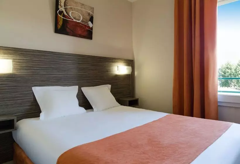 酒店 The Originals City, Hôtel L  Acropole, Saintetienne Sud