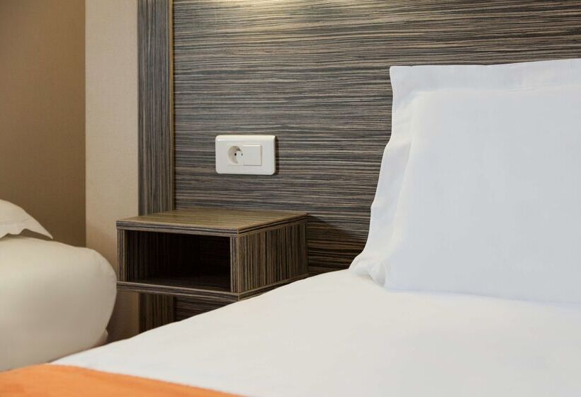 فندق The Originals City, Hôtel L  Acropole, Saintetienne Sud