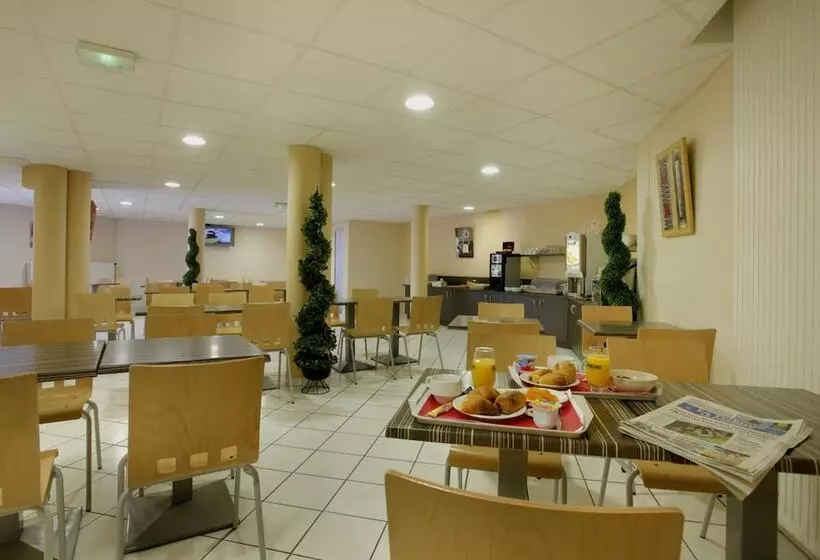 酒店 The Originals City, Hôtel L  Acropole, Saintetienne Sud