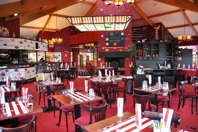 酒店 The Originals City, Hôtel L  Acropole, Saintetienne Sud