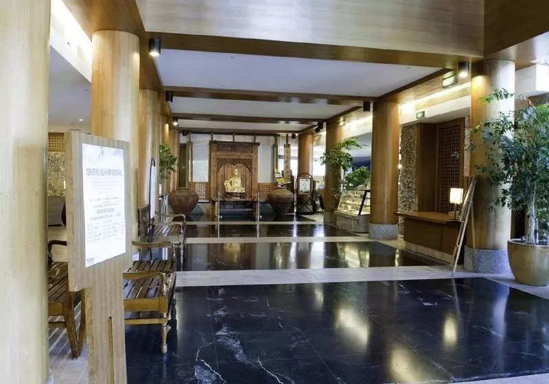 هتل Yoho Beach Resort Kenting