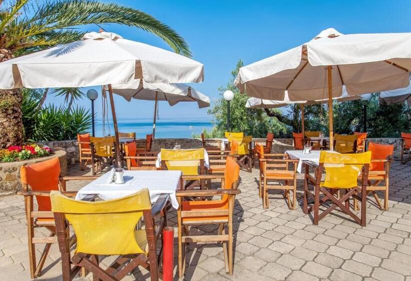 Maistrali Beach Studios