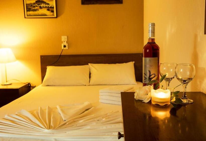 Maistrali Beach Studios