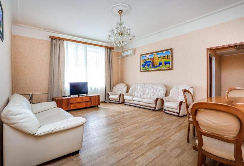 Ministry Suite Smolenskaya