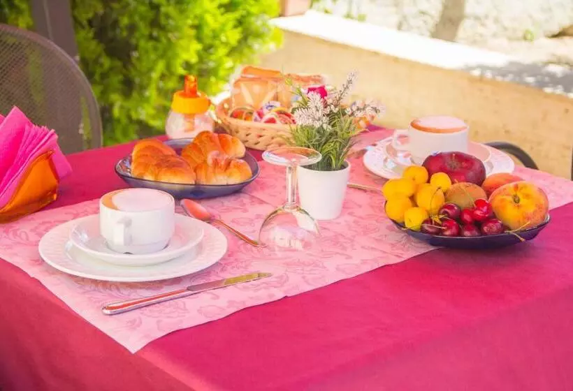 تختخواب و صبحانه Villa Speranza