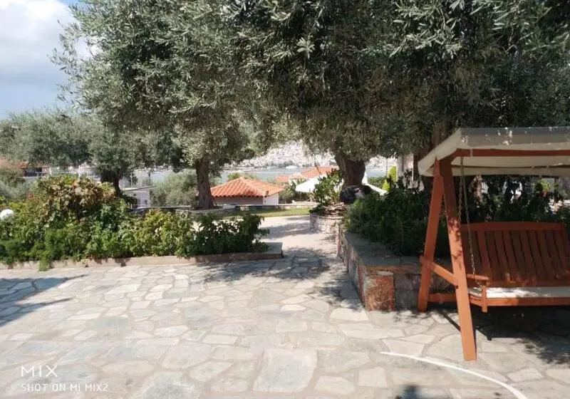 Evlavia Apartamentos