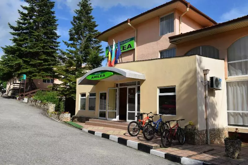 Hotel Ahilea