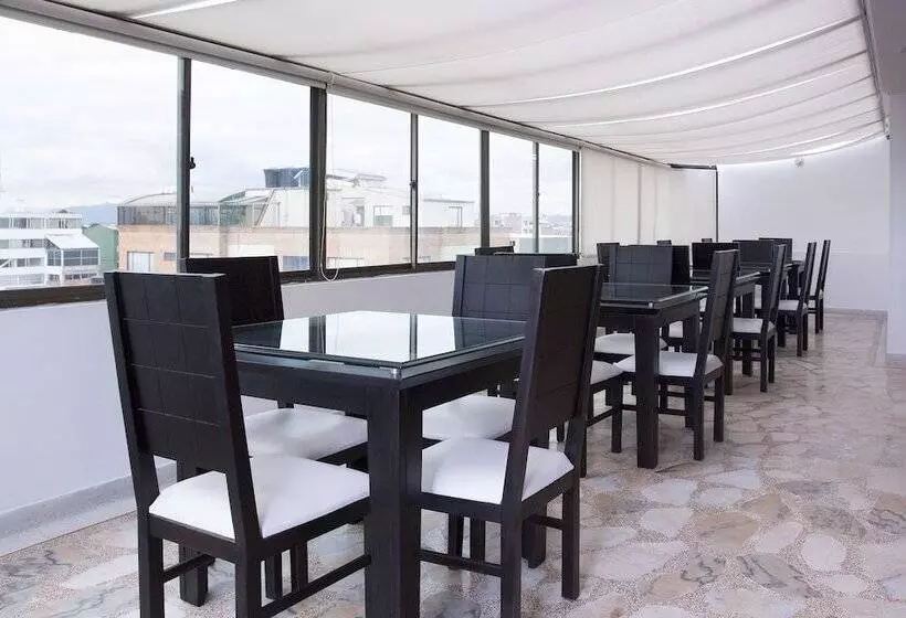 هتل Airport Travel