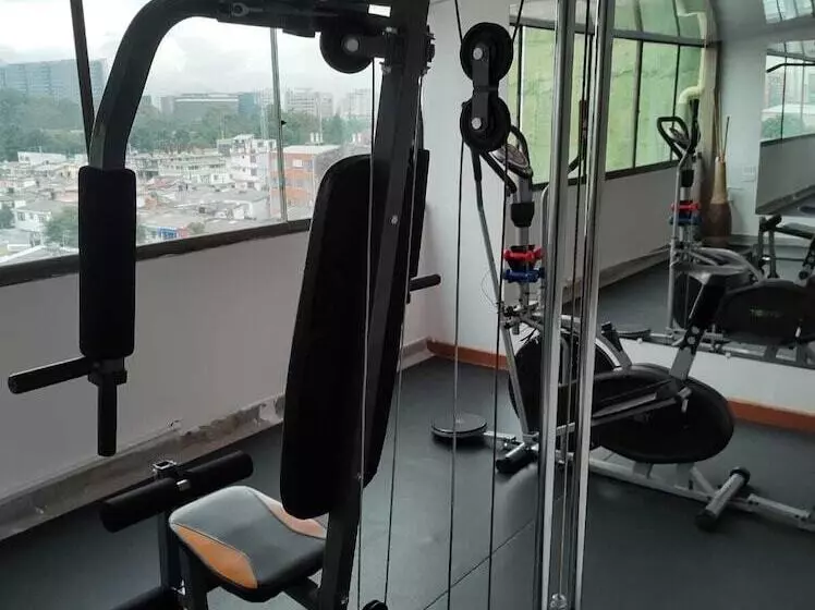 هتل Airport Travel