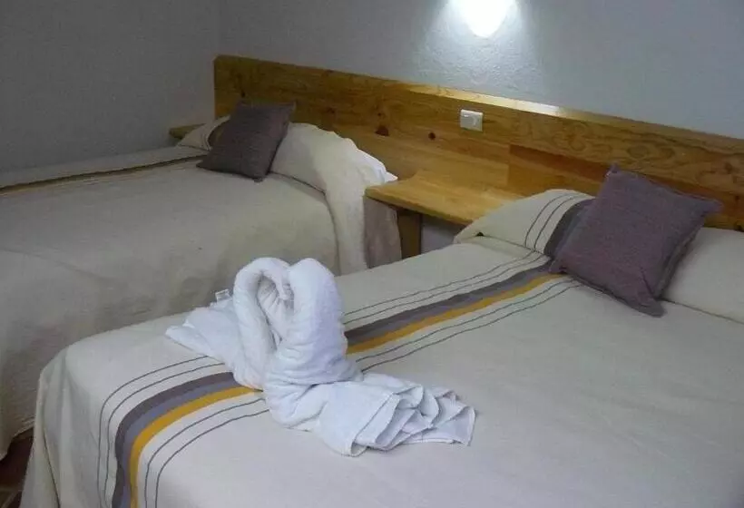 בית מלון כפרי Axkan Arte