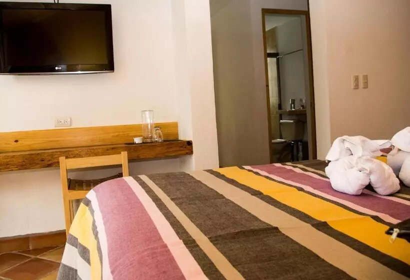 בית מלון כפרי Axkan Arte