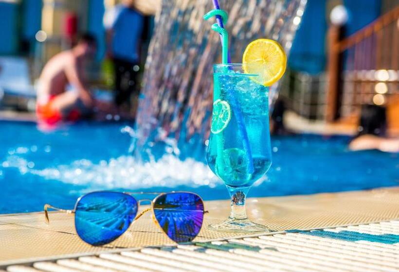 هتل Aysberq Resort