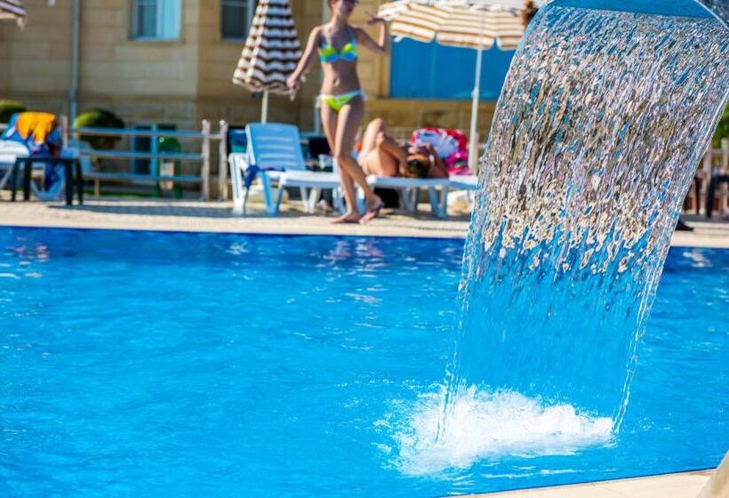 هتل Aysberq Resort